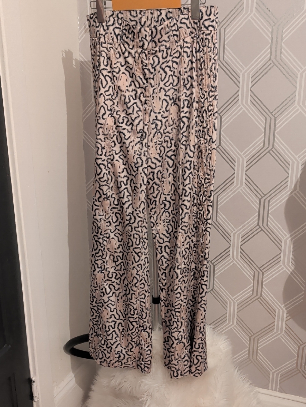 H&M Pink and Black Abstract Print Wide-Leg Pants